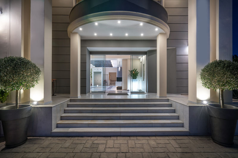 Park Hotel & Spa ซีลีวี ภายนอก รูปภาพ