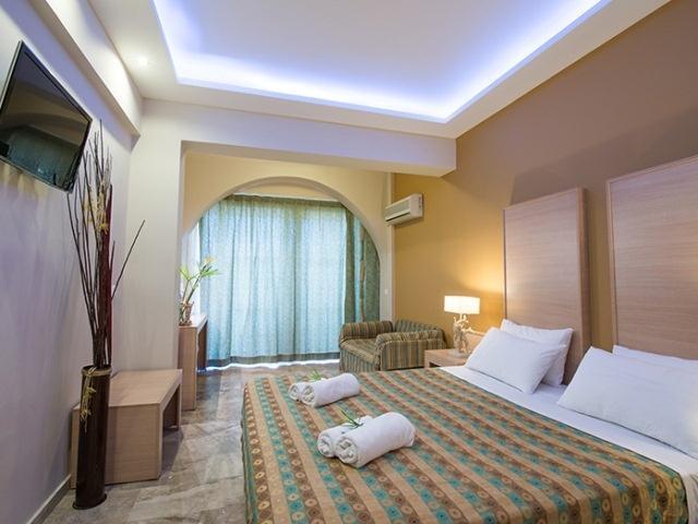 Park Hotel & Spa ซีลีวี ภายนอก รูปภาพ