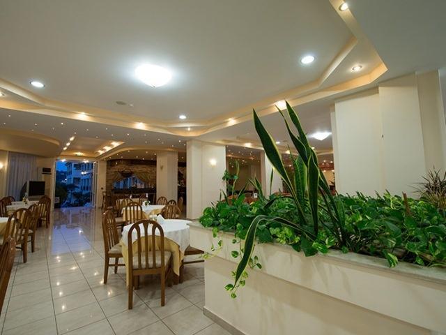 Park Hotel & Spa ซีลีวี ภายนอก รูปภาพ