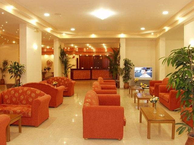 Park Hotel & Spa ซีลีวี ภายนอก รูปภาพ