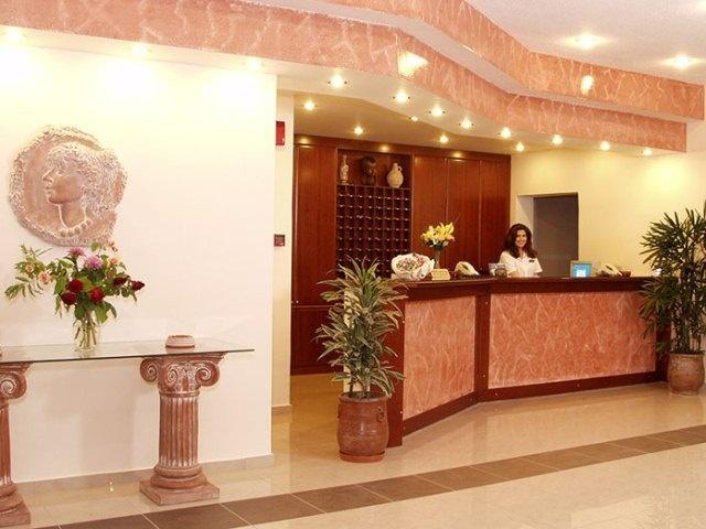 Park Hotel & Spa ซีลีวี ภายนอก รูปภาพ