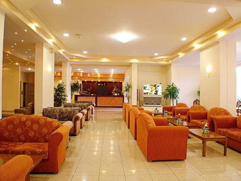 Park Hotel & Spa ซีลีวี ภายนอก รูปภาพ