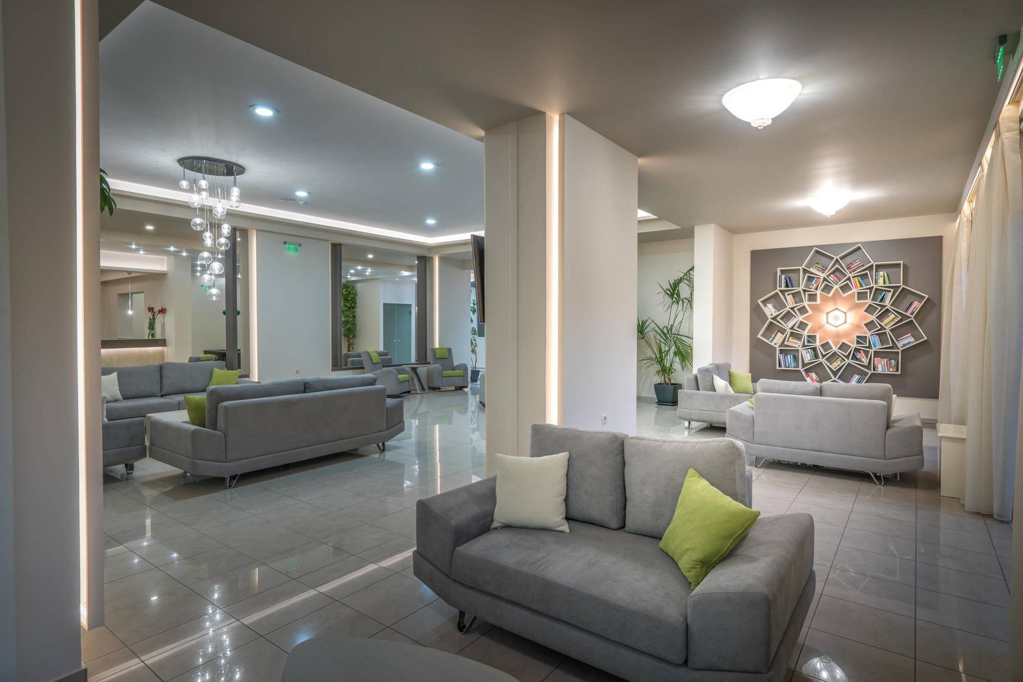 Park Hotel & Spa ซีลีวี ภายนอก รูปภาพ