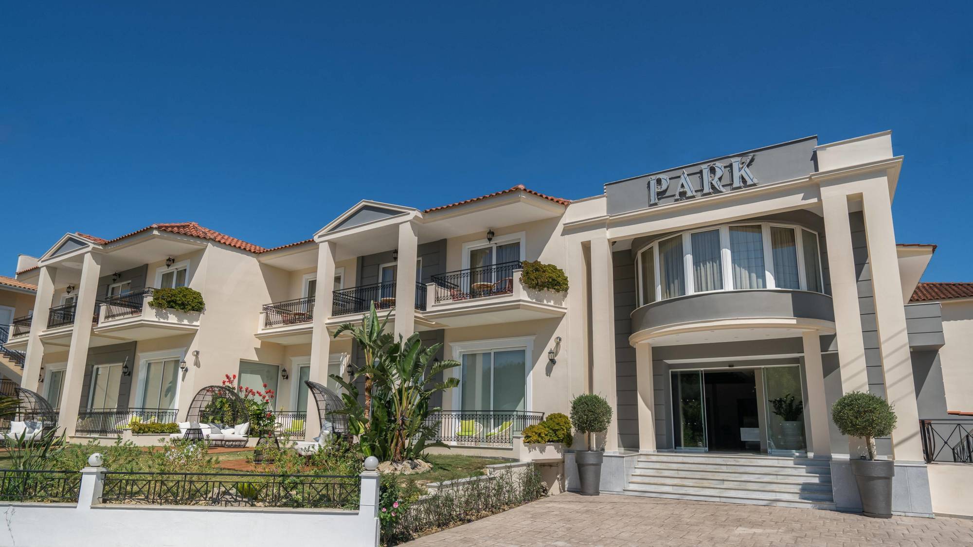 Park Hotel & Spa ซีลีวี ภายนอก รูปภาพ